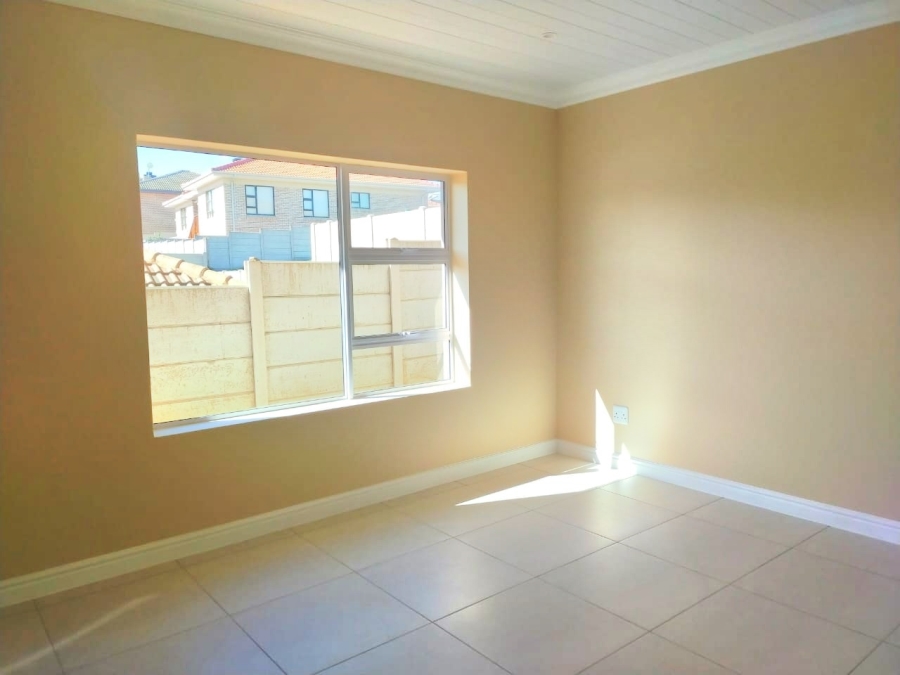3 Bedroom Property for Sale in Reebok Western Cape